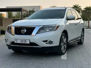 2014 Nissan Pathfinder in Dubai used car