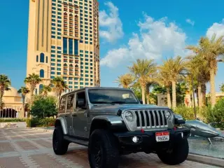 2020 Jeep Wrangler في Abu Dhabi سيارة مستعملة