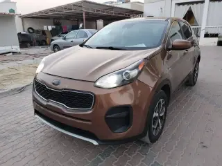 2020 Kia Sportage في Sharjah سيارة مستعملة