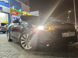 2018 Kia Optima في Abu Dhabi سيارة مستعملة
