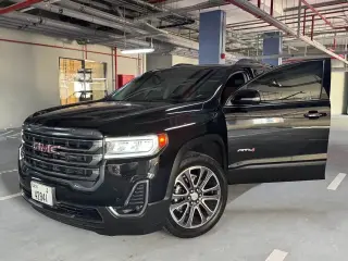 2023 GMC Acadia in Dubai used car