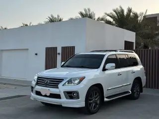 2015 Lexus LX 570 in Dubai used car