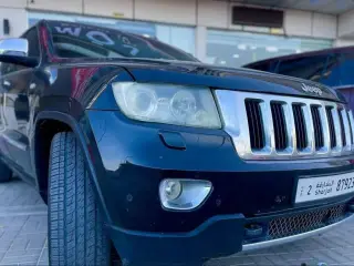 2011 Jeep Grand Cherokee في Fujairah سيارة مستعملة