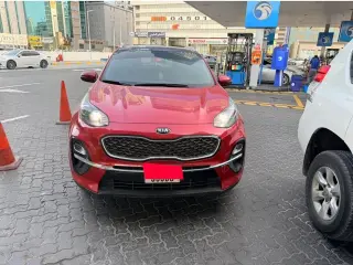 2020 Kia Sportage في Dubai سيارة مستعملة