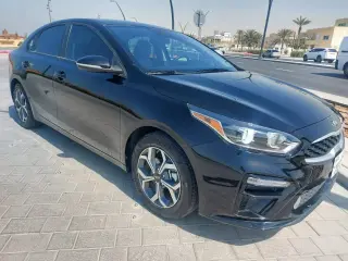 2021 Kia Forte في Dubai سيارة مستعملة