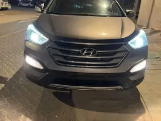 2016 Hyundai Santa Fe in Dubai used car