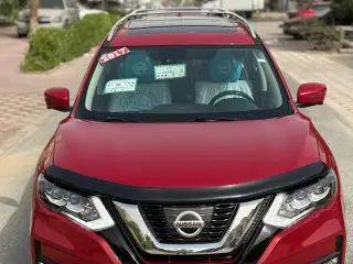 2017 Nissan Rogue in Ajman used car