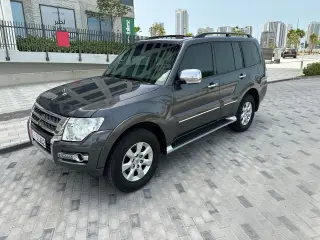 2019 Mitsubishi Pajero in Abu Dhabi used car