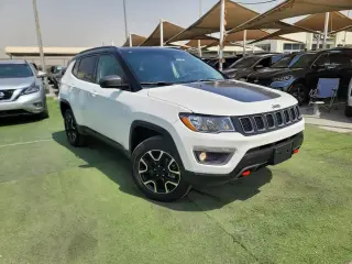 2021 Jeep Compass في Sharjah سيارة مستعملة