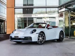 2025 Porsche 911 Carrera في Dubai سيارة مستعملة