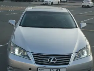 2012 Lexus ES in Dubai used car