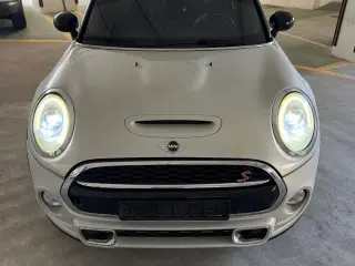 2015 Mini Cooper in Dubai used car