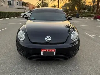 2019 Volkswagen Beetle في Dubai سيارة مستعملة