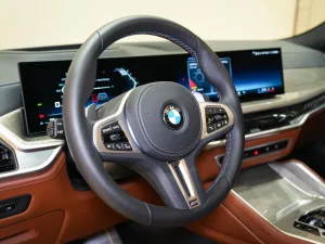 2025 بي أم دابليو اكس - 6 M50i
