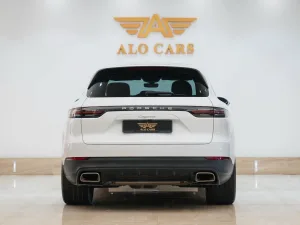 2019 بورش كاين V6