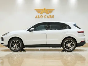 2019 بورش كاين V6