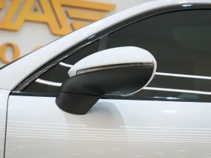 2019 بورش كاين V6