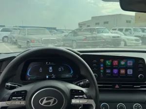 2024 Hyundai Elentra SE