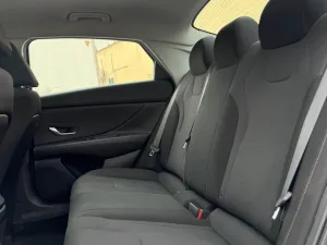 2024 Hyundai Elentra SE