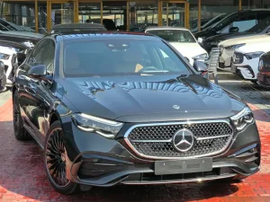 2026 مرسيدس-بنز الفئة - E E300