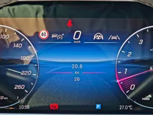 2026 مرسيدس-بنز الفئة - E E300