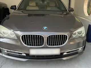 2015 BMW 7-Series in Dubai used car