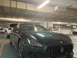 2019 Maserati Quattroporte in Dubai used car