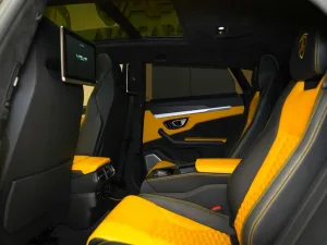 2019 لامبورجيني اوروس STD