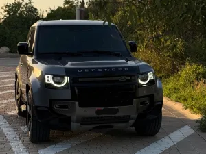 2025 Land Rover Defender