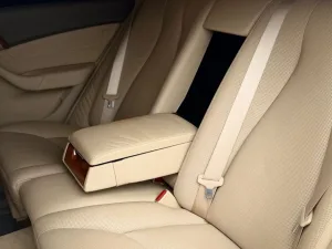 2004 مرسيدس-بنز الفئة - S S600