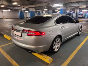 2010 جاكوار اكس اف R-Sport
