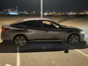 2019 نيسان آلتيما SR