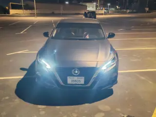 2019 Nissan Altima in Dubai used car
