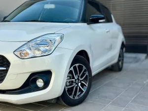 2023 Suzuki Swift SZ-5