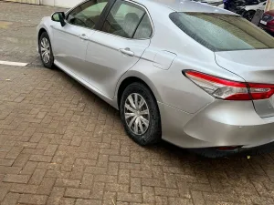 2019 تويوتا كامري GLE
