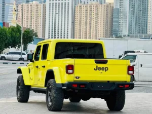 2023 جييب جلاديتير Willys