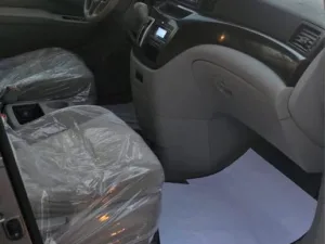 2015 Nissan Quest S