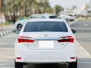 2015 تويوتا كورولا GLI