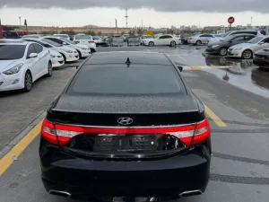 2012 هيونداي أزيرا GLS