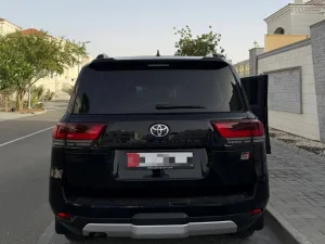 2024 Toyota Land Cruiser GR