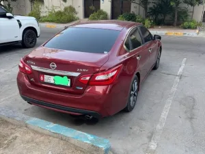 2017 Nissan Altima SV