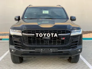 2023 Toyota Land Cruiser GR