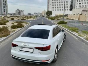 2017 اودي آي ٤ Prestige