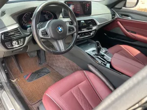 2022 BMW 5-Series 530i