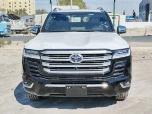 2026 تويوتا لاند كروزر VXR