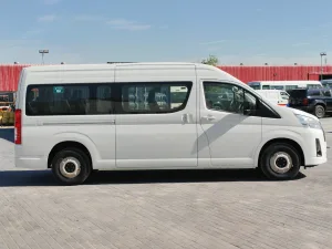 2025 تويوتا هياس Commuter GL