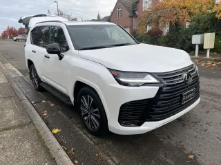 2022 Lexus LX600 في Fujairah سيارة مستعملة