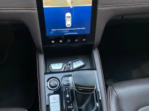 2023 JAC J7