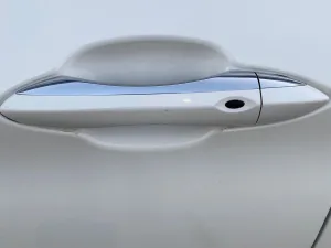 2023 JAC J7