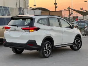 2022 تويوتا راش GX